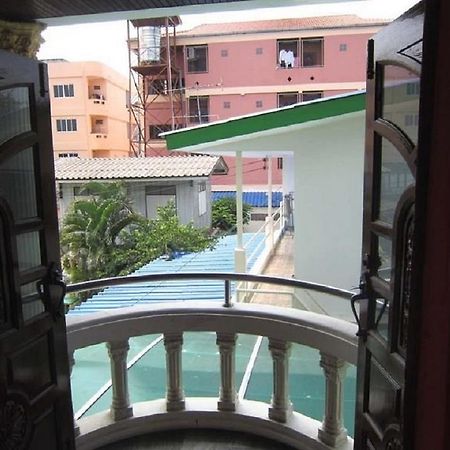 Aa Guesthouse Pattaya Luaran gambar